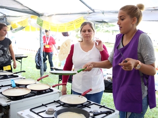 Palacsinta hegyek - Rekordra készülnek Földváron - fotó: Sándor Judit