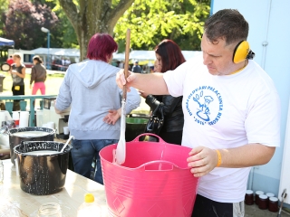 Palacsinta hegyek - Rekordra készülnek Földváron - fotó: Sándor Judit