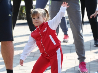 Fut a város - fotó: Sándor Judit