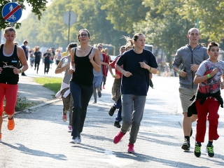 Fut a város - fotó: Sándor Judit