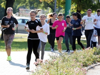 Fut a város - fotó: Sándor Judit