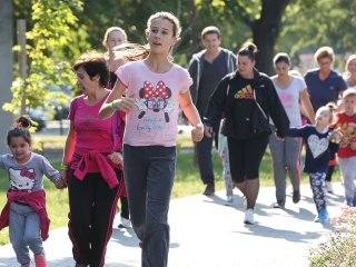 Fut a város - fotó: Sándor Judit