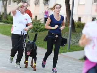 Fut a város - fotó: Sándor Judit