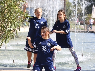 Vasváris születésnap a főtéren - fotó: Sándor Judit