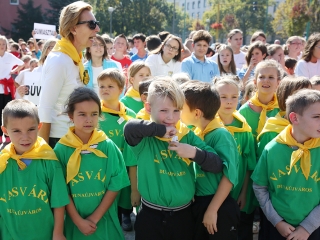 Vasváris születésnap a főtéren - fotó: Sándor Judit