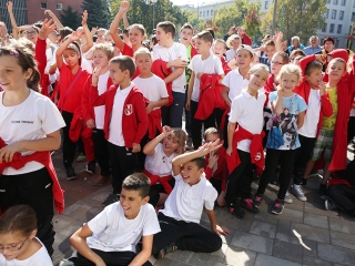 Vasváris születésnap a főtéren - fotó: Sándor Judit