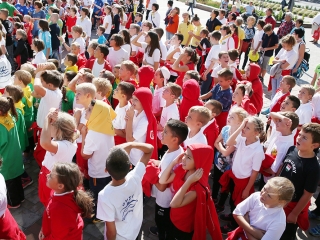 Vasváris születésnap a főtéren - fotó: Sándor Judit