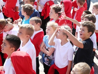 Vasváris születésnap a főtéren - fotó: Sándor Judit