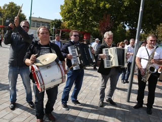 Szüreti felvonulás 2016 - fotó: 