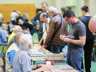 Éremgyűjtők a Vasvári iskolában - fotó: Ónodi Zoltán
