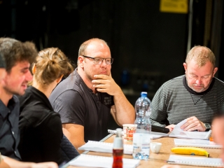 Olvasópróba a színházban - KAMÉLIÁS HÖLGY - fotó: Ónodi Zoltán