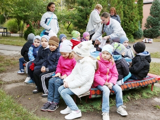 Ovi-Foci - Pályaátadó az Aprók Házában - fotó: Sándor Judit