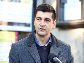 Figyelemfelhívó séta a mellrák ellen - fotó: Sándor Judit