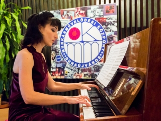 Varázskeringő - MMK Intermezzo - fotó: Ónodi Zoltán