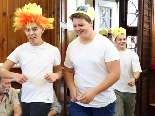 Gólyaavató a Bánki iskolában - fotó: Sándor Judit