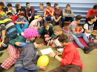 Gólyaavató a Bánki iskolában - fotó: Sándor Judit