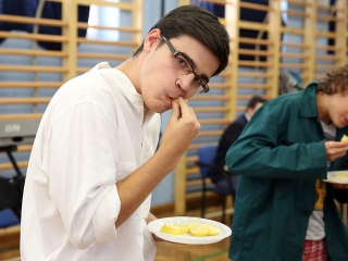 Gólyaavató a Bánki iskolában - fotó: Sándor Judit