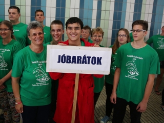 Tizedik 24 órás úszógála - fotó: 