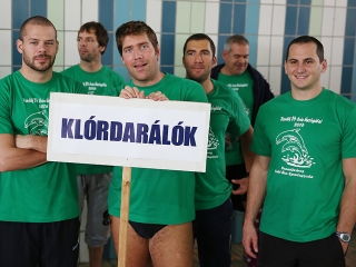 Tizedik 24 órás úszógála - fotó: 