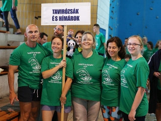 Tizedik 24 órás úszógála - fotó: 