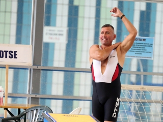 Tizedik 24 órás úszógála - fotó: 