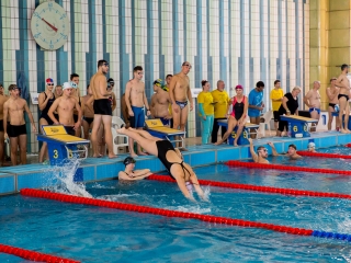 Tizedik 24 órás úszógála - fotó: 