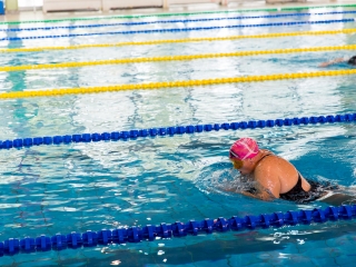 Tizedik 24 órás úszógála - fotó: 