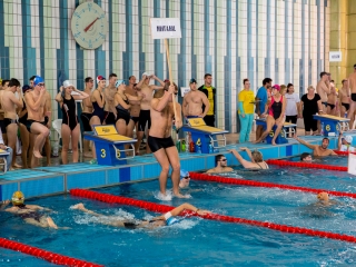 Tizedik 24 órás úszógála - fotó: 