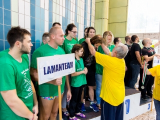 Tizedik 24 órás úszógála - fotó: 