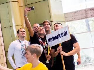 Tizedik 24 órás úszógála - fotó: 