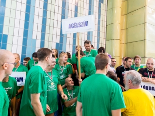 Tizedik 24 órás úszógála - fotó: 