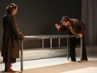 Igazságtalanság - Bartók Kamaraszínház - fotó: Ónodi Zoltán