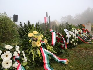 Emlékezés '56-ra - Koszorúzás és díjátadó - fotó: Ónodi Zoltán