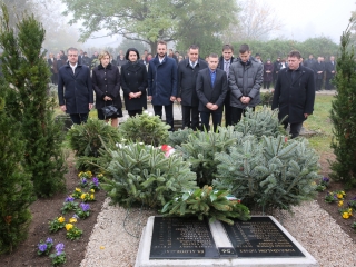 Emlékezés '56-ra - Koszorúzás és díjátadó - fotó: Ónodi Zoltán