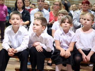 Elsősavató a Petőfiben - fotó: Sándor Judit
