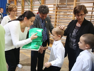 Elsősavató a Petőfiben - fotó: Sándor Judit