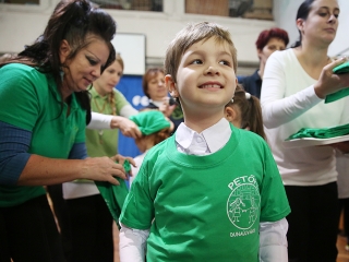 Elsősavató a Petőfiben - fotó: Sándor Judit