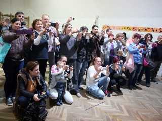 Elsősavató a Petőfiben - fotó: Sándor Judit