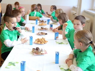 Elsősavató a Petőfiben - fotó: Sándor Judit