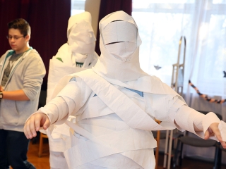 Sulis Halloween a Dunaferrben - fotó: Sándor Judit