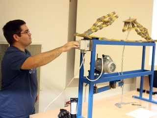 Tésztahíd-építő verseny - fotó: Sándor Judit