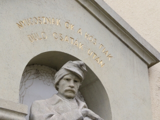 Az első világháború áldozatainak emlékére - fotó: Ónodi Zoltán