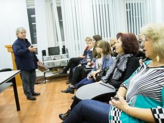 Tizennégy alkotó kiállítása - fotó: Ónodi Zoltán