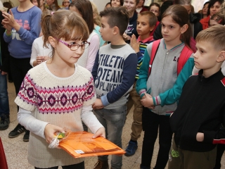 Rajzverseny a Petőfiben - fotó: Sándor Judit