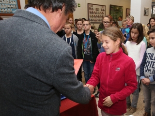 Rajzverseny a Petőfiben - fotó: Sándor Judit