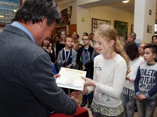 Rajzverseny a Petőfiben - fotó: Sándor Judit