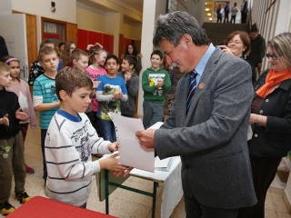 Rajzverseny a Petőfiben - fotó: Sándor Judit