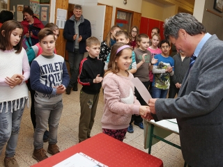 Rajzverseny a Petőfiben - fotó: Sándor Judit