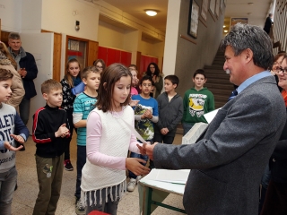 Rajzverseny a Petőfiben - fotó: Sándor Judit