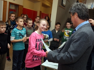 Rajzverseny a Petőfiben - fotó: Sándor Judit